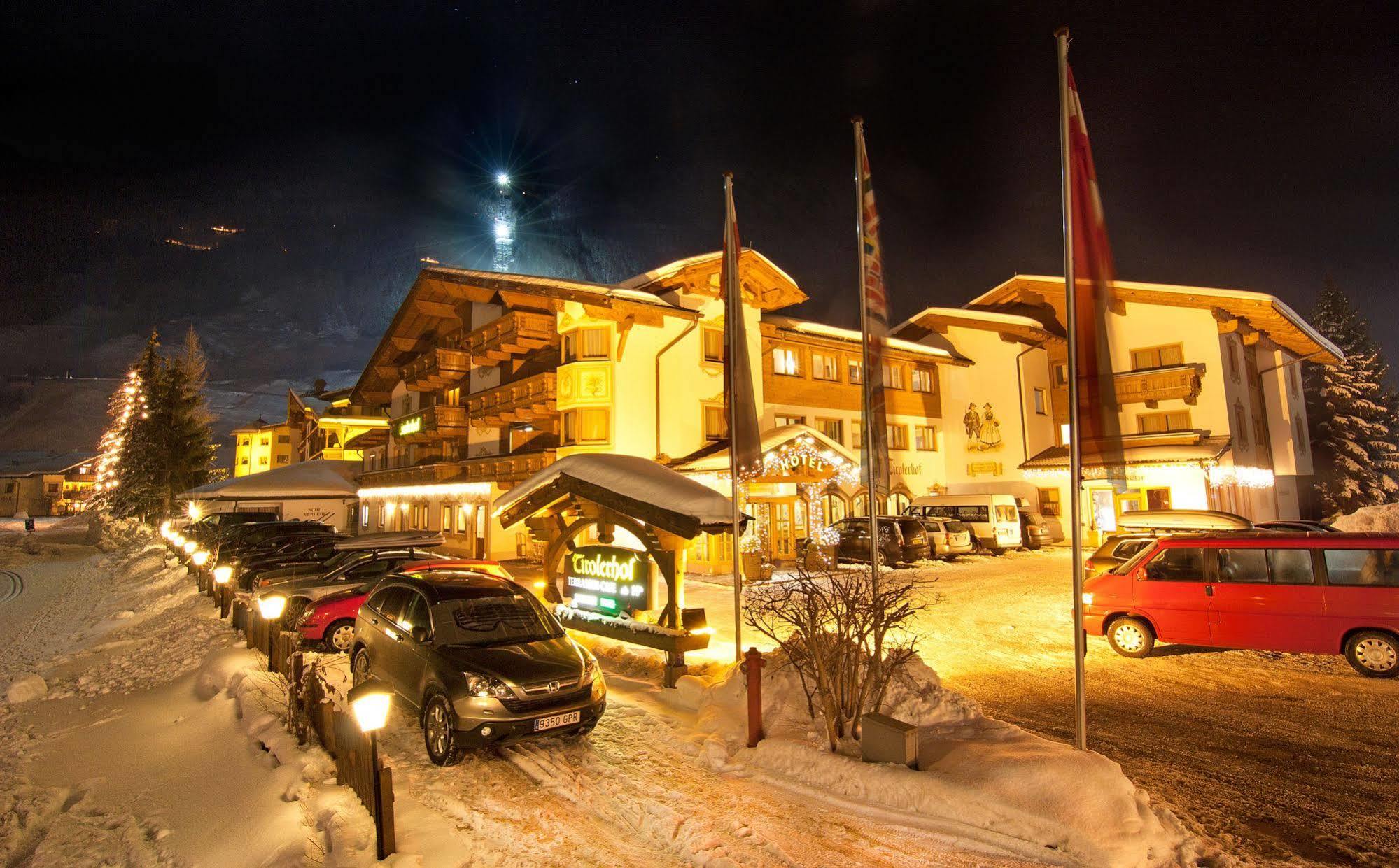 Alpenhotel Tirolerhof Neustift im Stubaital Extérieur photo