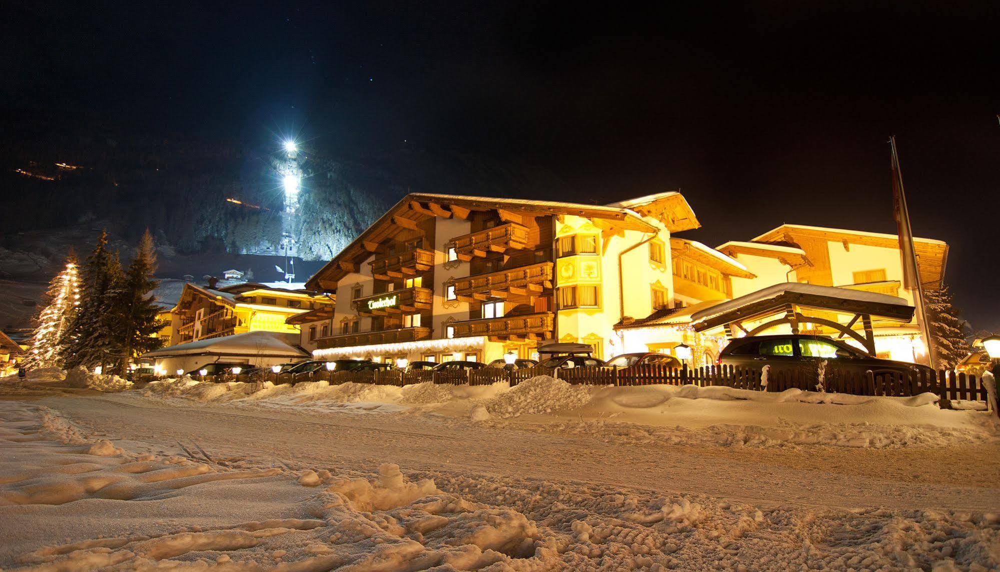Alpenhotel Tirolerhof Neustift im Stubaital Extérieur photo