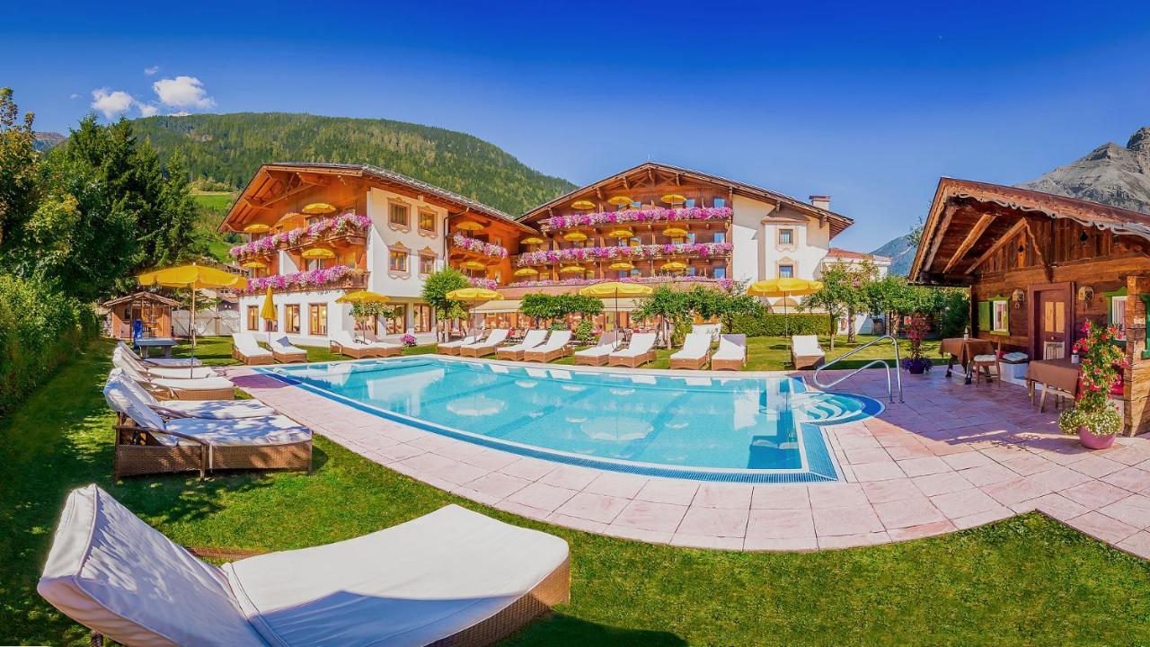 Alpenhotel Tirolerhof Neustift im Stubaital Extérieur photo